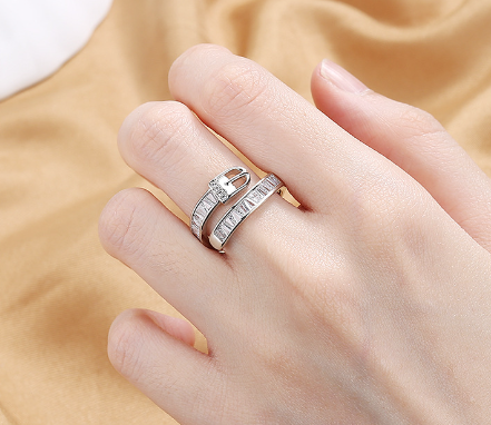 Personalized Belt Buckle Ring for Women - Geometric Zircon Adjustable Copper Ring (Gold & Silver)
